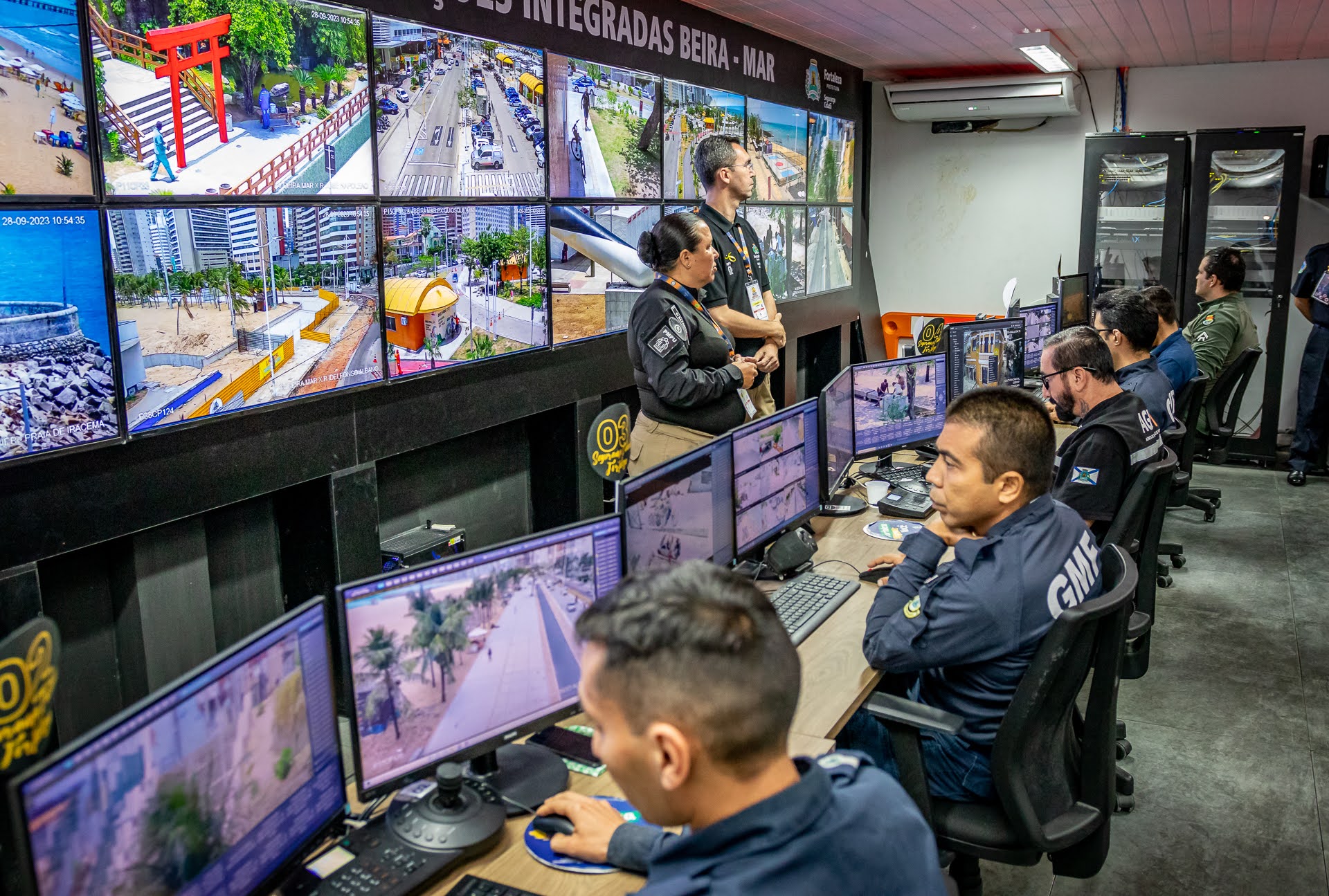 central de videomonitoramento da guarda municipal